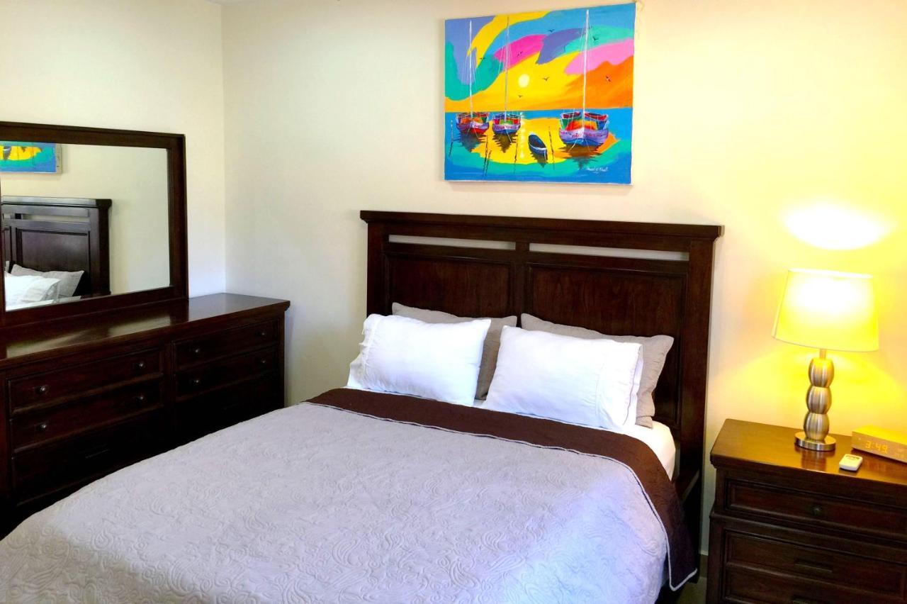 Pura Vida Inn 키코커 외부 사진